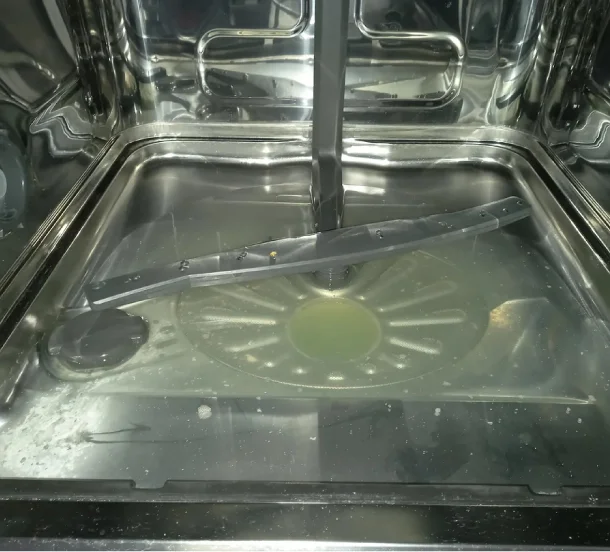 Water-doesnt-drain-in-the-dishwasher