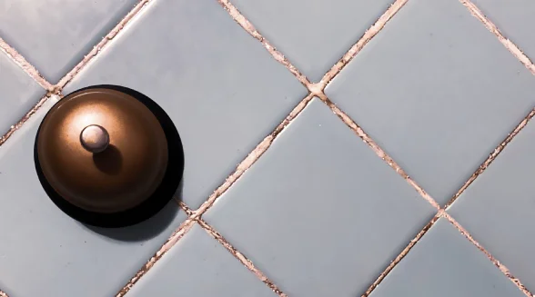 closeup-of-old-and-discoloured-grout